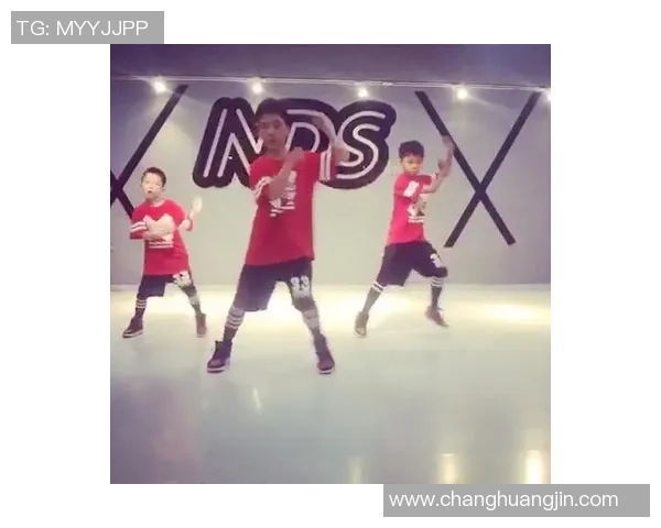 全国街舞大赛特别报道：武汉攀岩队如何成功转型为街舞团队的精彩历程